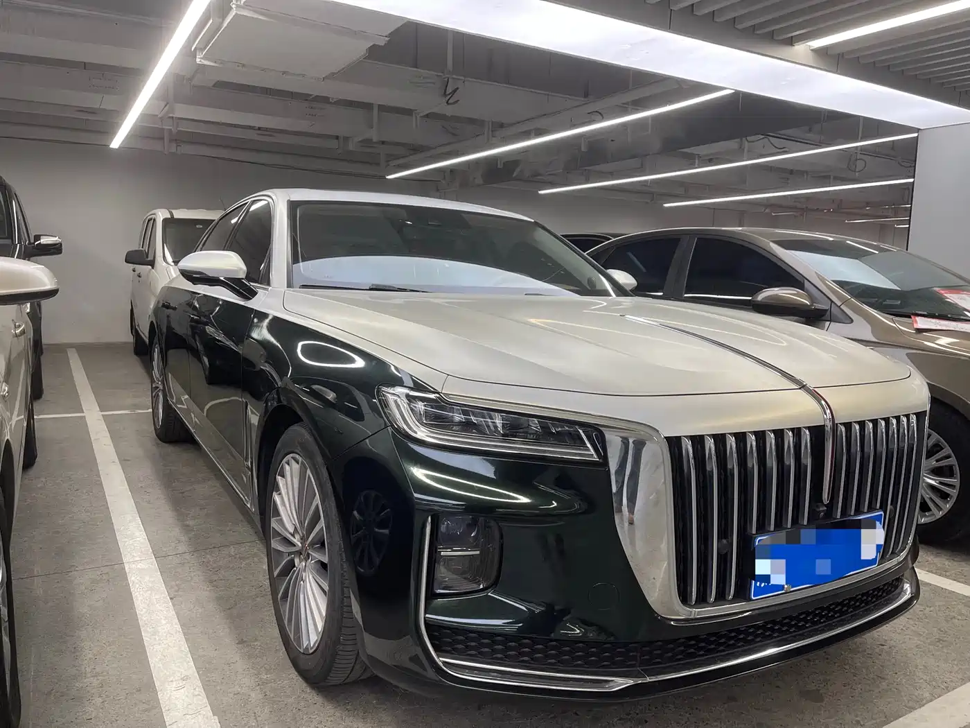  HONGQI H9