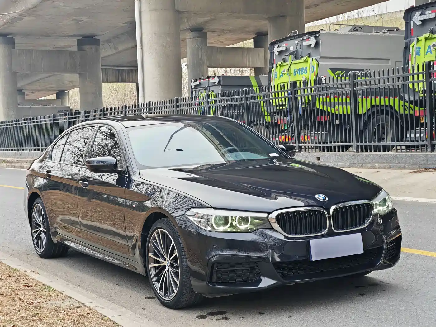 BMW 5 Series 2019 Facelift 530Li Leading M Sport Package фото 3