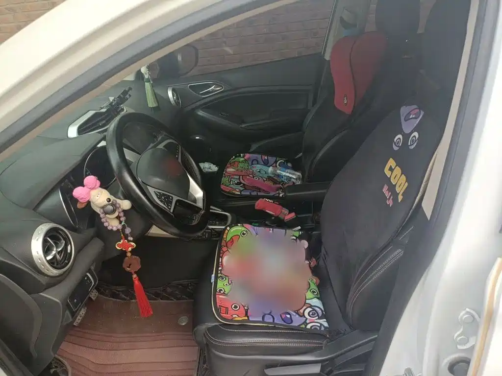 BYD Yuan 2018 2017 1.5L Auto Cool Fashion