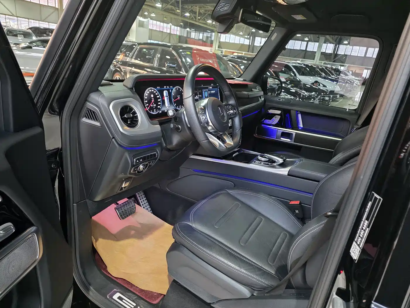 Mercedes-Benz G-Class 2024 G 350 фото 10