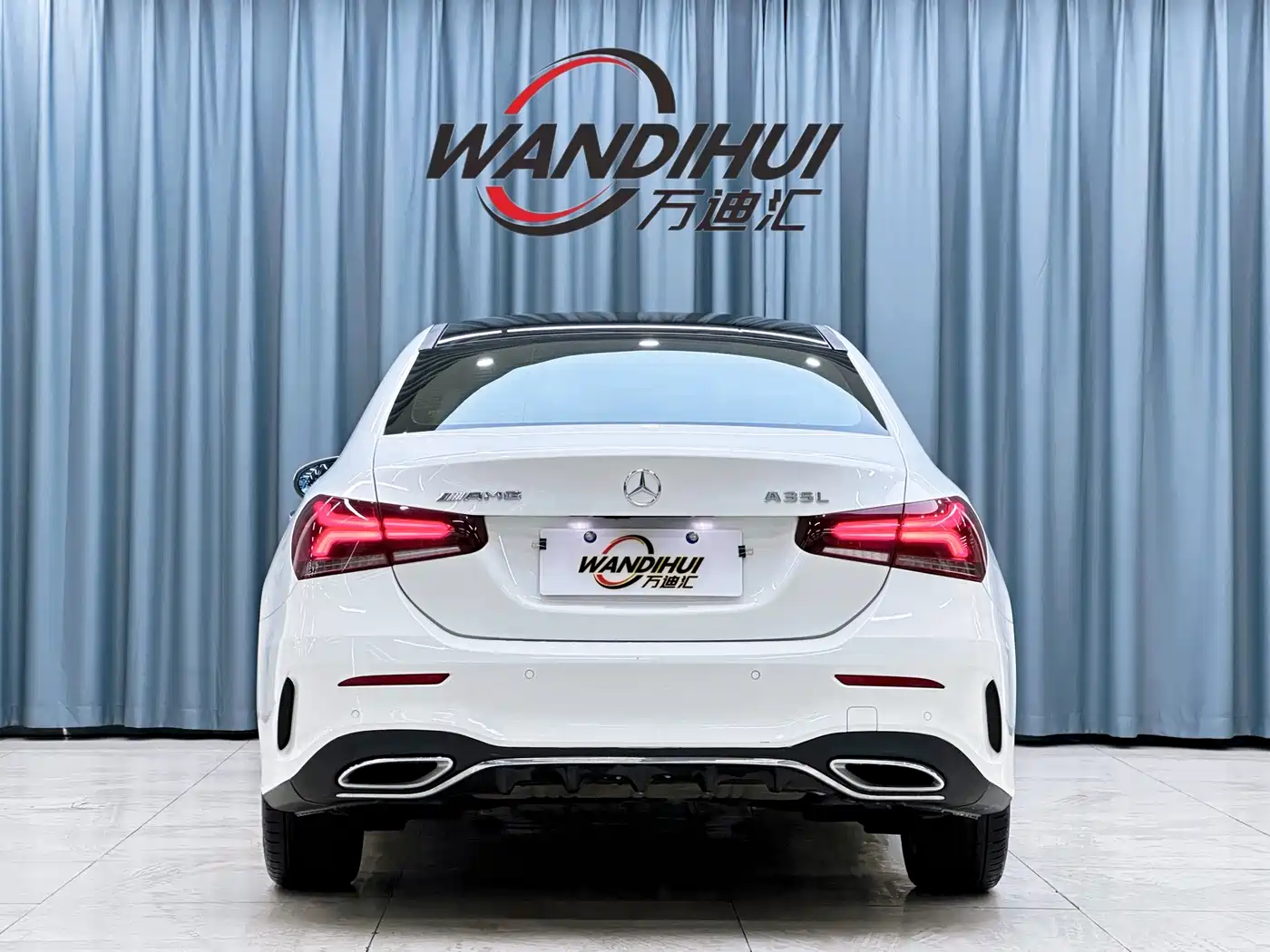 Mercedes-Benz A-Class 2019 A 200 L Sport Sedan фото 5