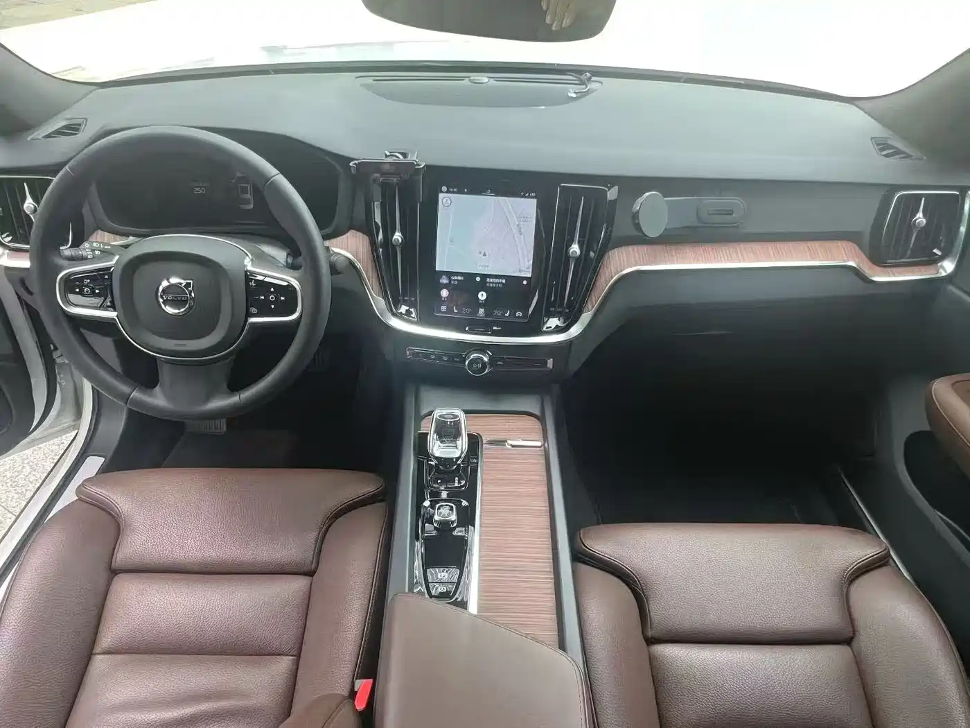 Volvo S60 2024 2024 B4 Inscription Luxury Edition