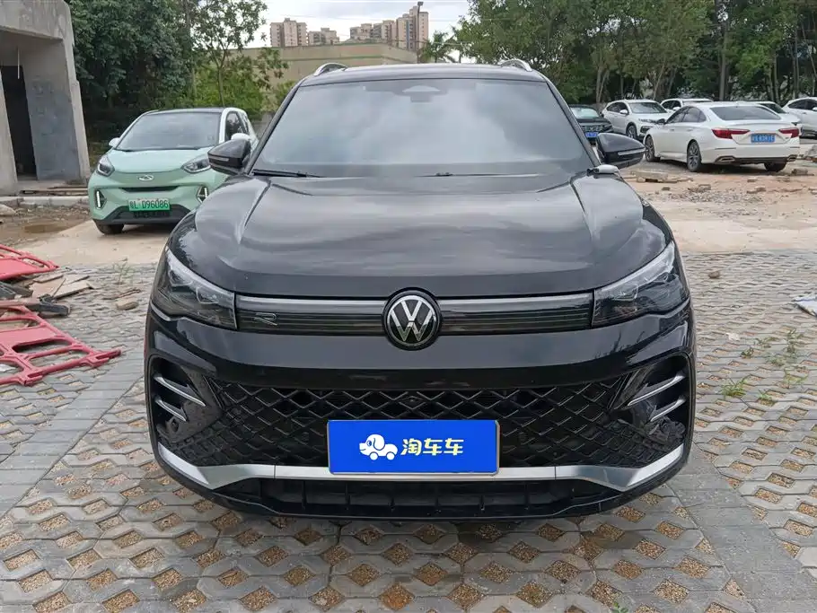 Volkswagen Tiguan L 2024 PRO 330TSI 2WD R-Line Smart Edition фото 2