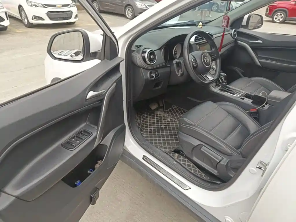 MG Roewe RX5 2019 2017 20T Automatic Luxury Edition