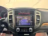 صورة 11 - Mitsubishi Pajero (Import)