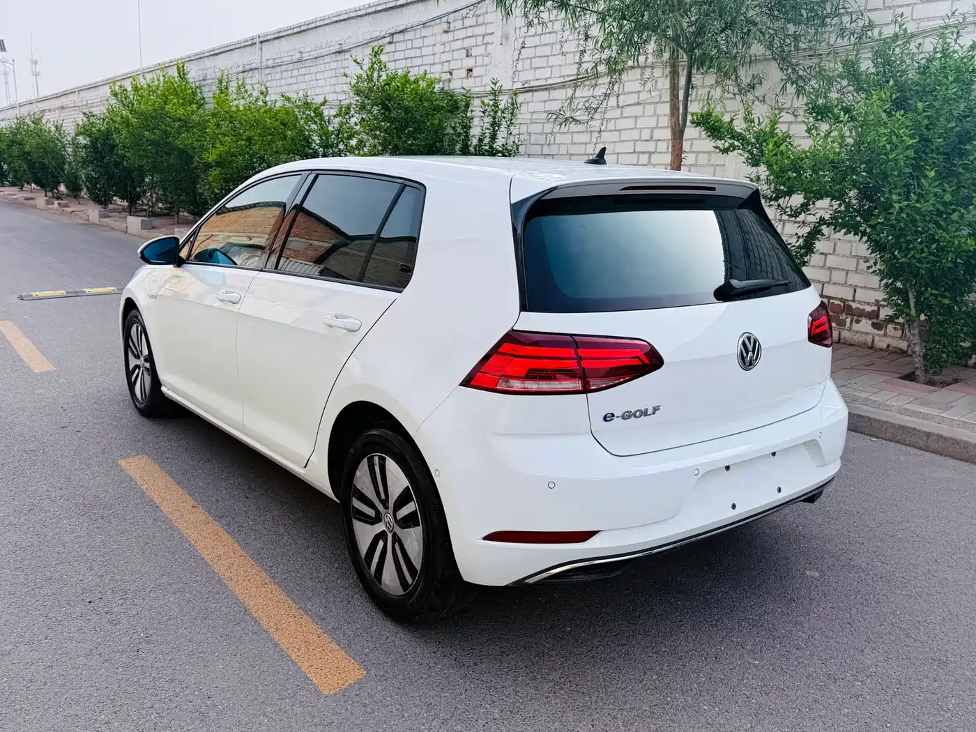 Volkswagen Golf New Energy(Imported) 2018 e-Golf фото 4