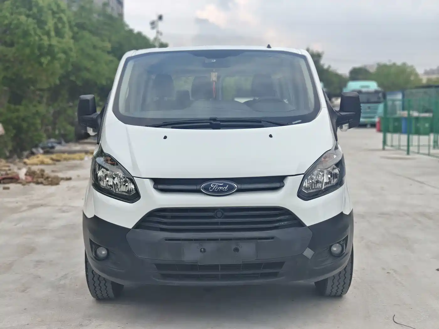 Ford Transit 2020 2019 2.0T Diesel Business Travel Short Wheelbase Low Roof 7-seater China VI
