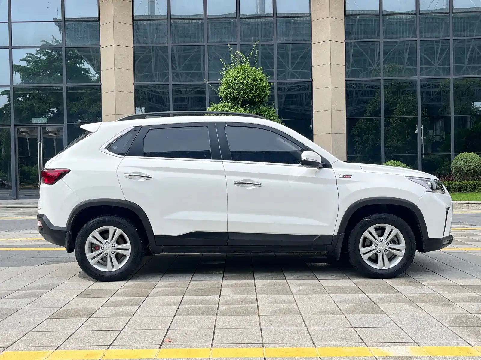 Фото 7 - BAIC Huansu S5
