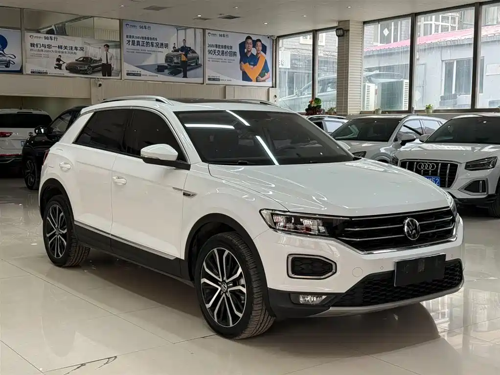 Volkswagen T-ROC 2022 280TSI DSG 2WD Comfort PLUS фото 3