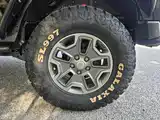 Photo 13 - Jeep Wrangler
