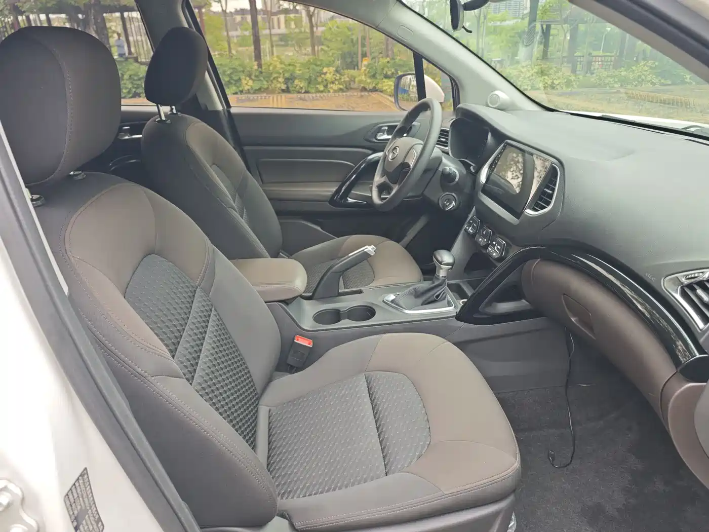 GAC Trumpchi Trumpchi GS4 2017 200T G-DCT 2WD Comfort фото 14