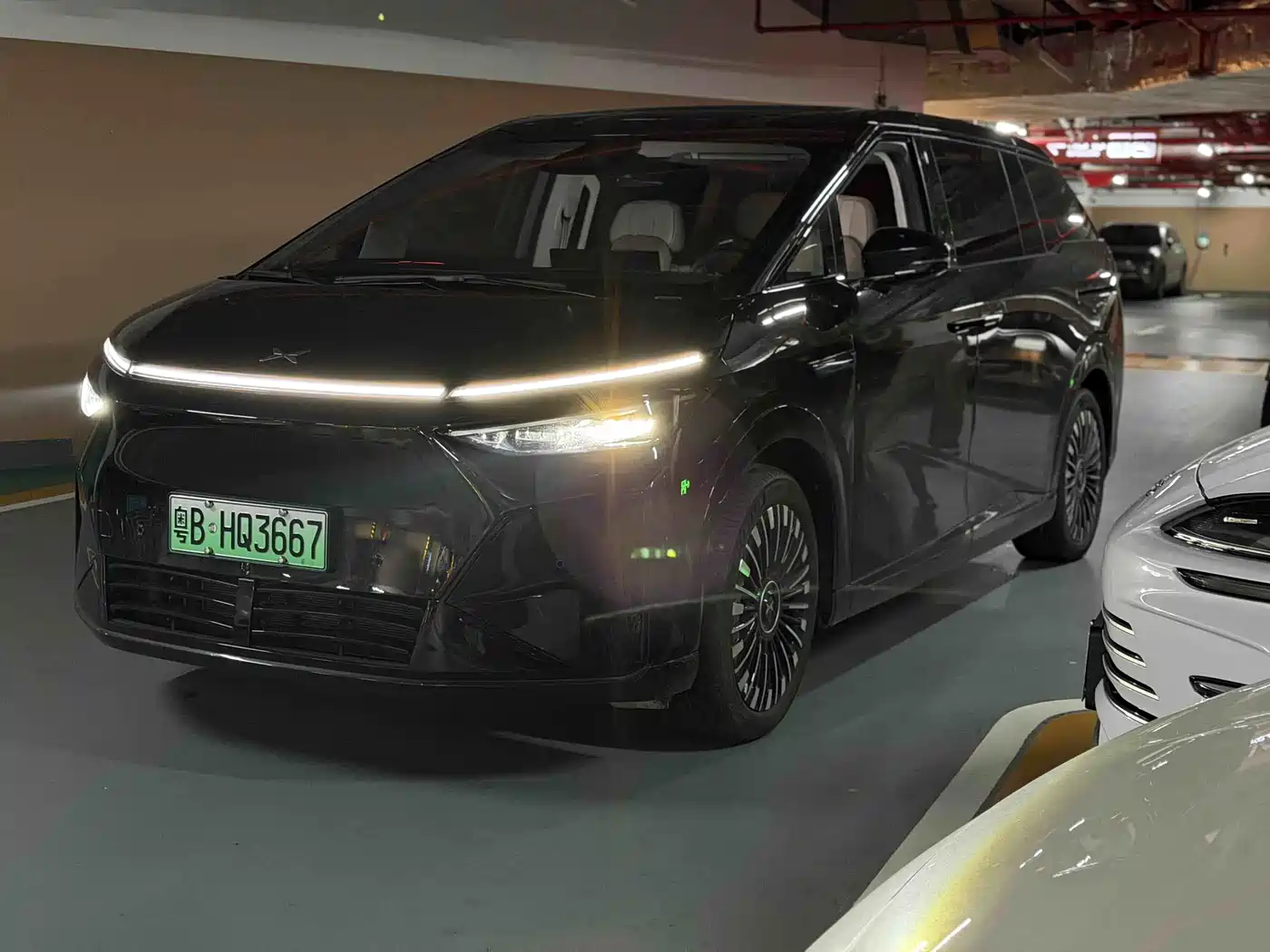 2026 XPeng X9