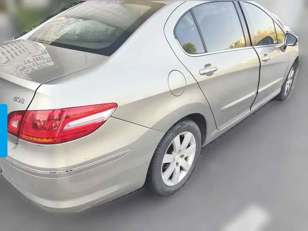 Peugeot 408 2013 2013 1.6L Manual Comfort Edition