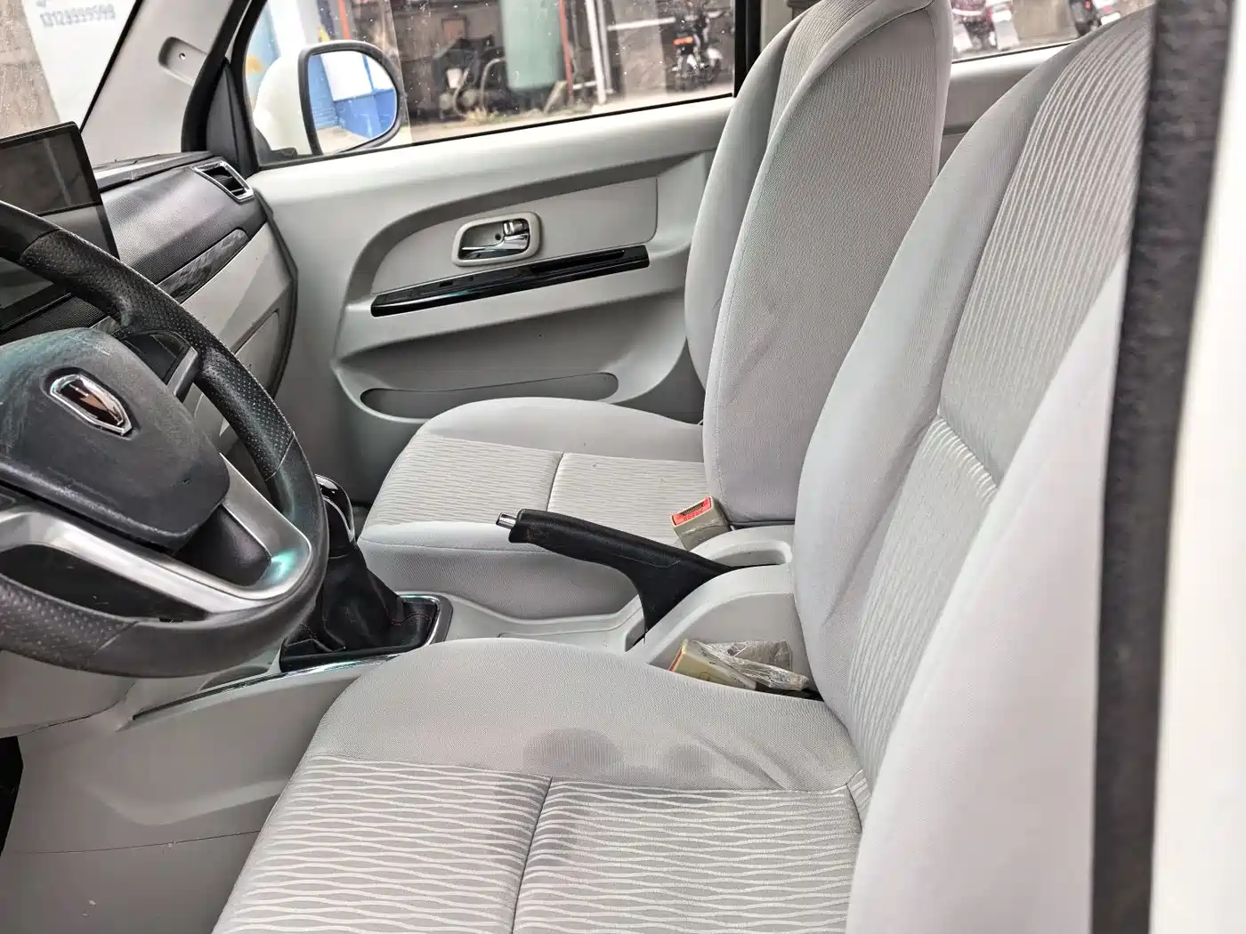 Jinbei New Hiace S 2021 2021 1.5L Fortune Central Air-conditioned Passenger Vehicle China VI SWC15M