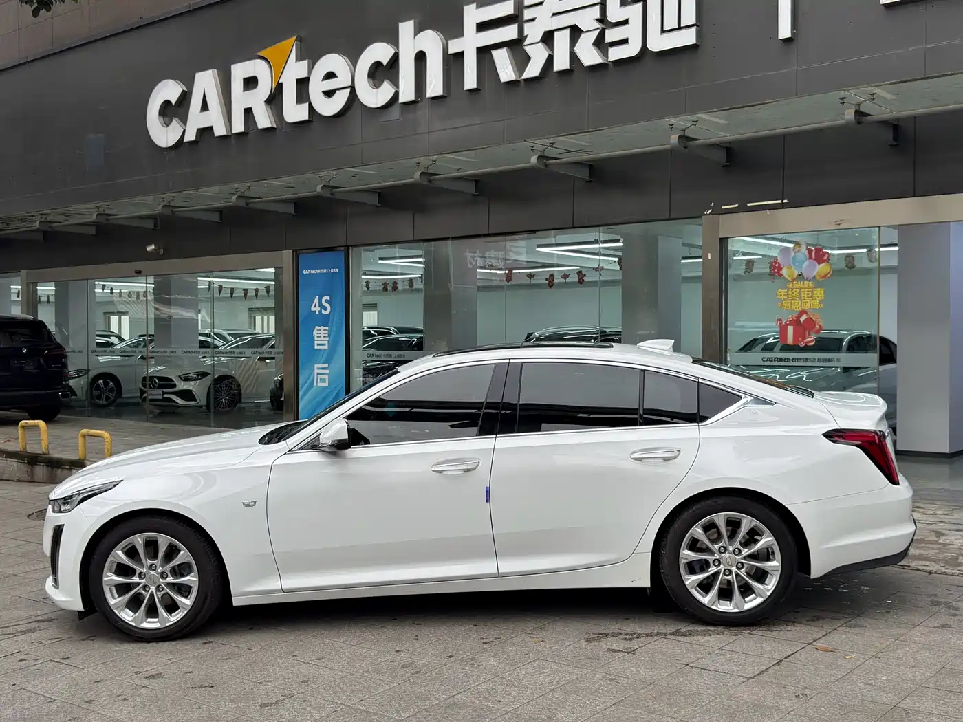 CADILLAC CT5