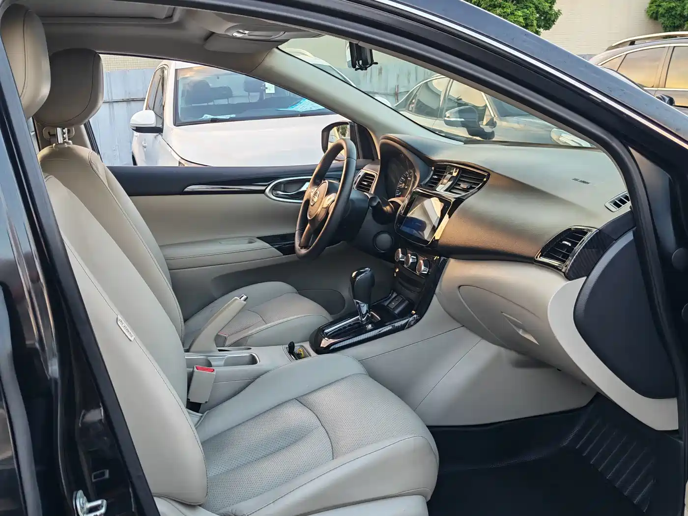 Фото 9 - Nissan Sylphy