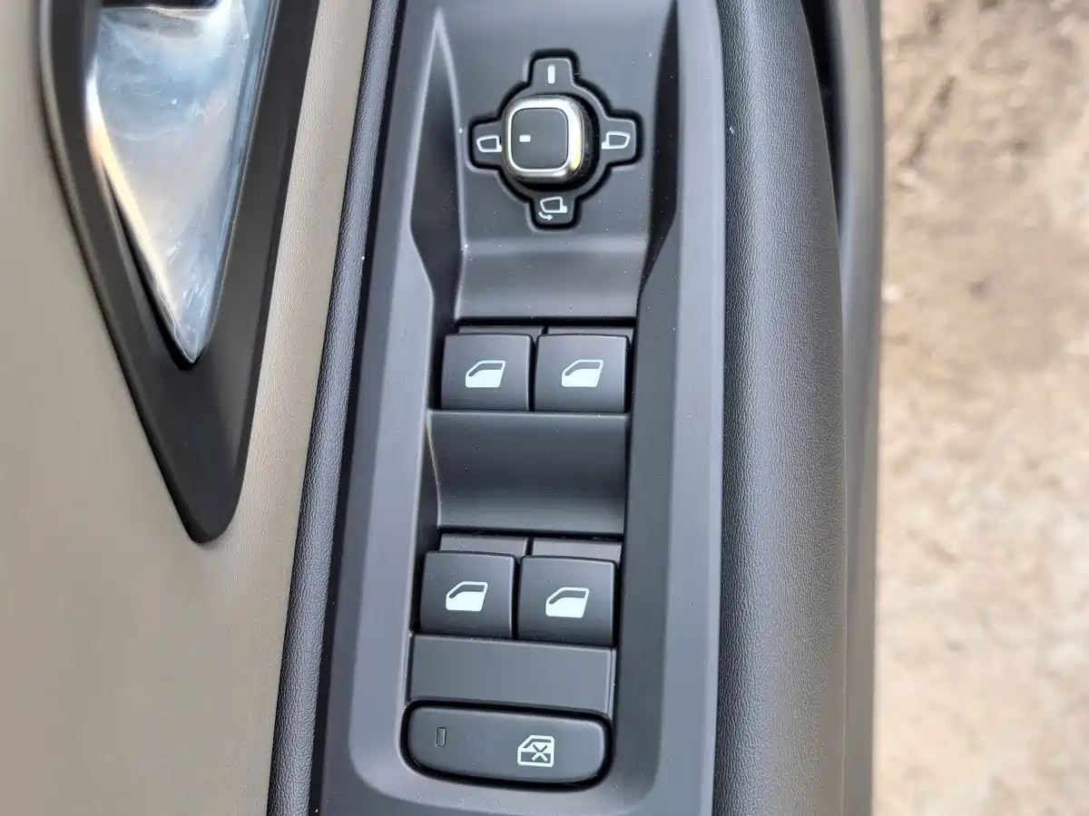 CITROEN VERSAILLES C5 X