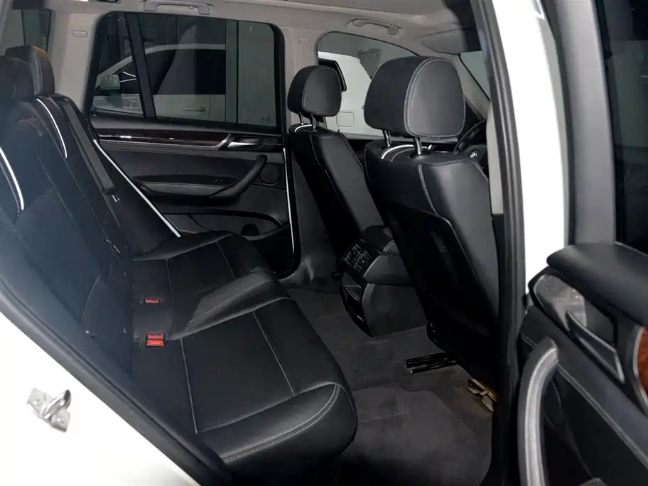BMW X3 (Import) 2014 xDrive20i X Design Package фото 17