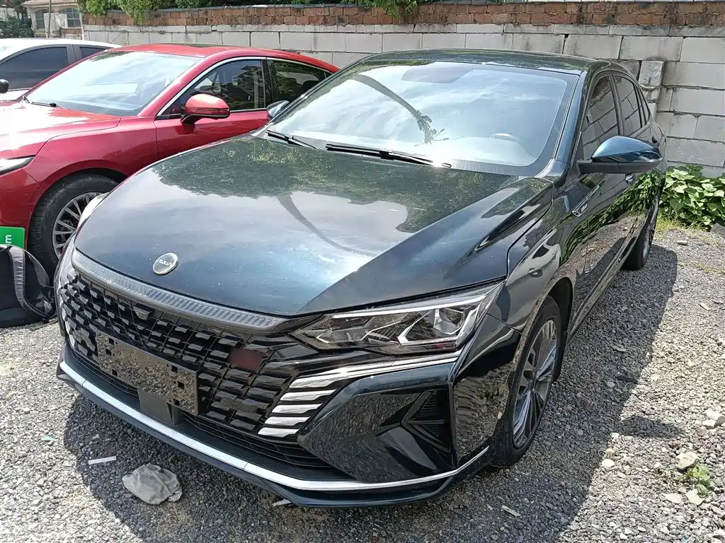 Dongfeng Aeolus Yixuan MAX 2021 1.5T Stellar