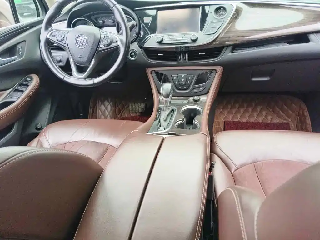 Фото 12 - Buick Envision Plus
