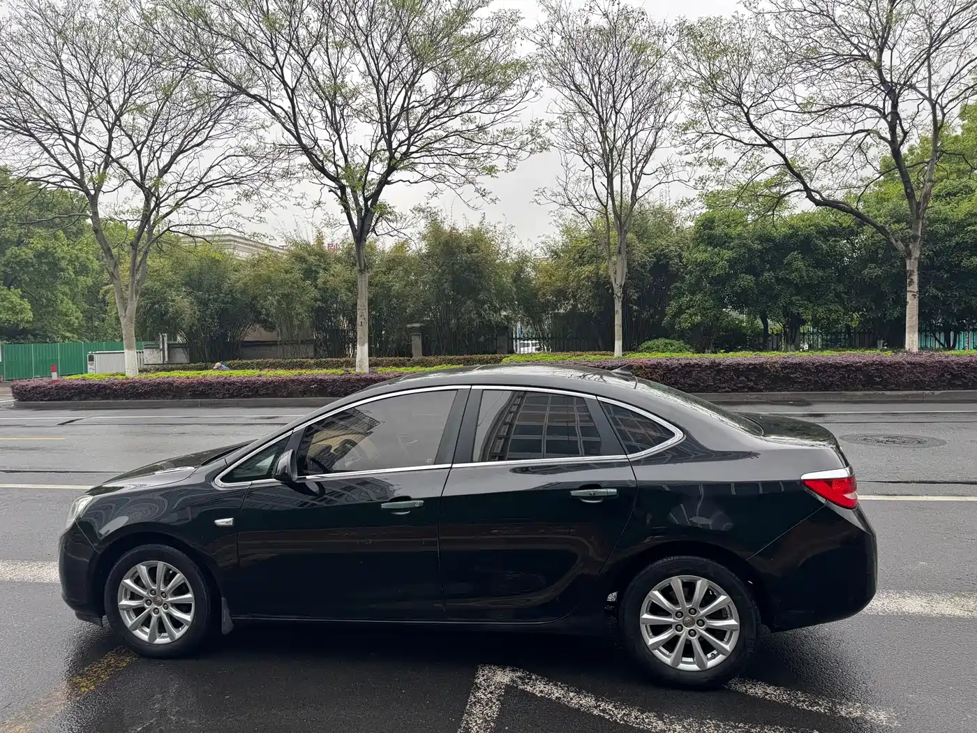Buick Excelle 2013 Model GT 1.6L Manual Progressive фото 7