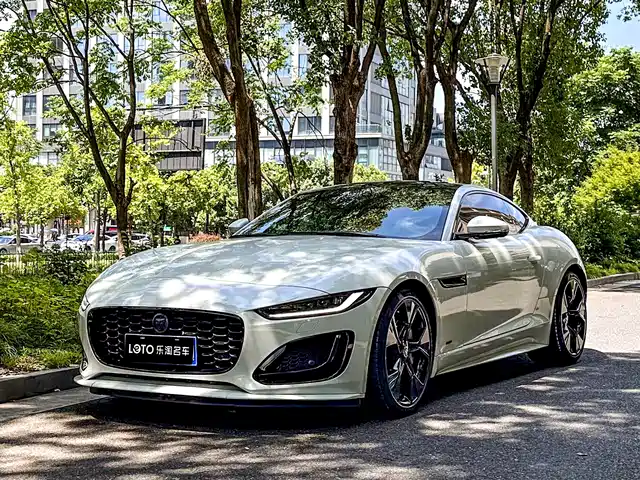 Jaguar Jaguar F-TYPE 2024 P300 75th Anniversary Collector's Hardtop Edition