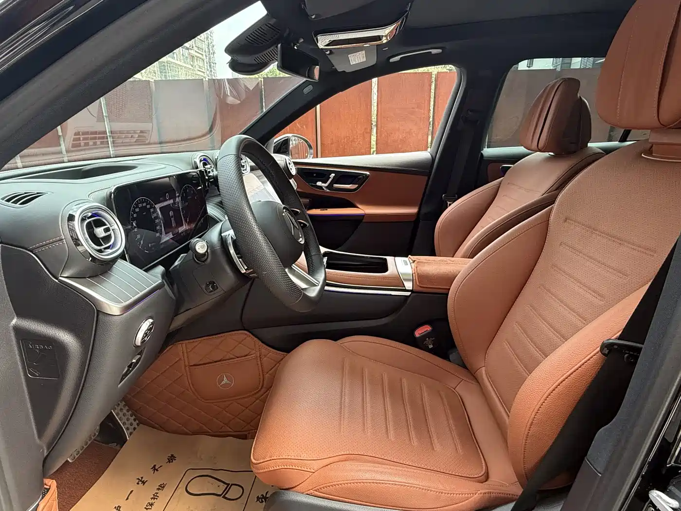 Mercedes-Benz GLC 2025 GLC 300 L 4MATIC Luxury 5-seater фото 10