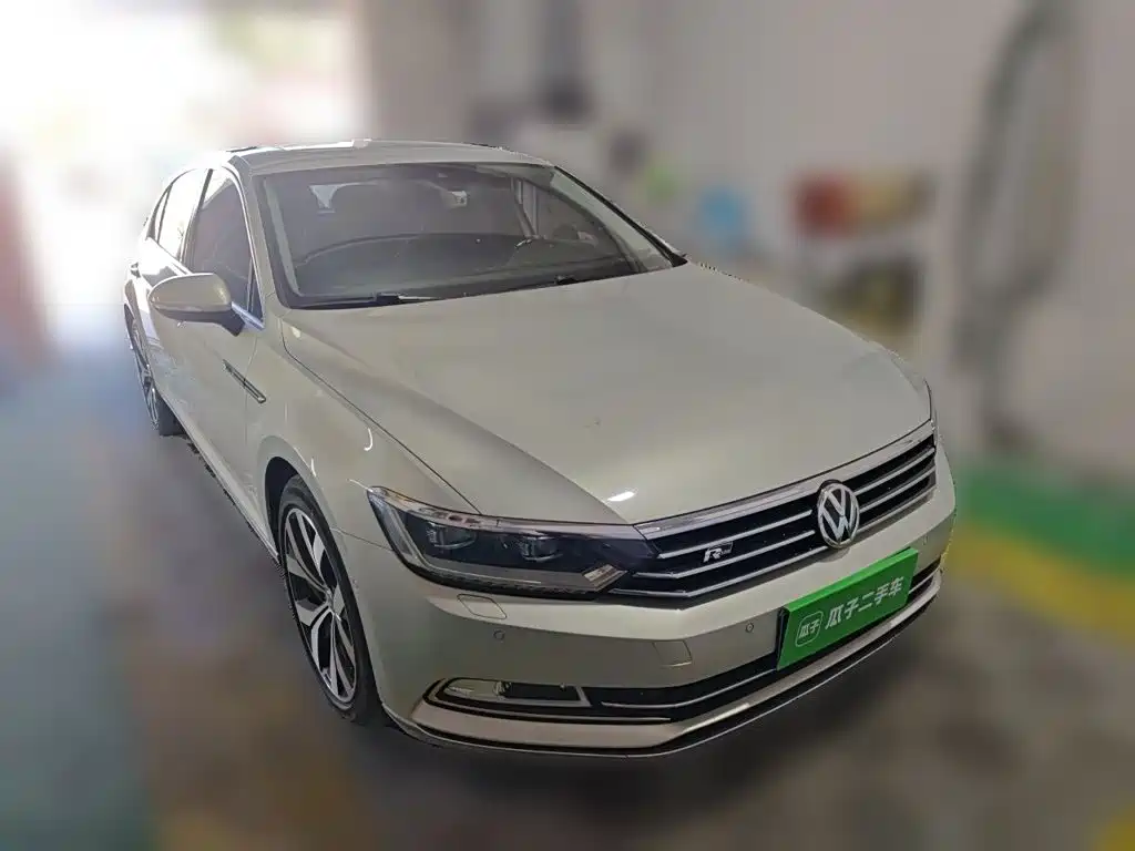 Фото 3 - Volkswagen Magotan