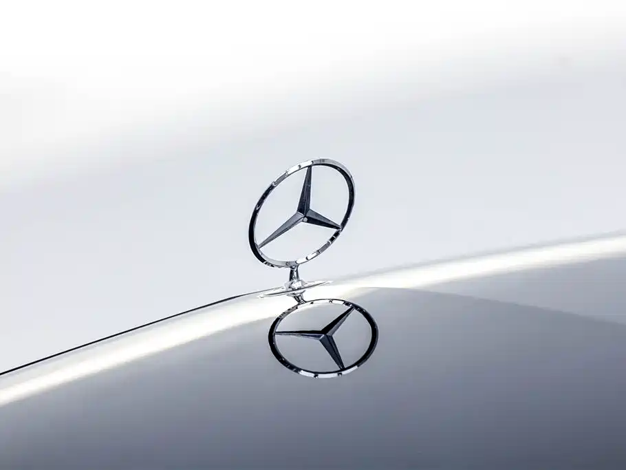 Mercedes-Benz E-Class 2023 E 300 L Fashion фото 35