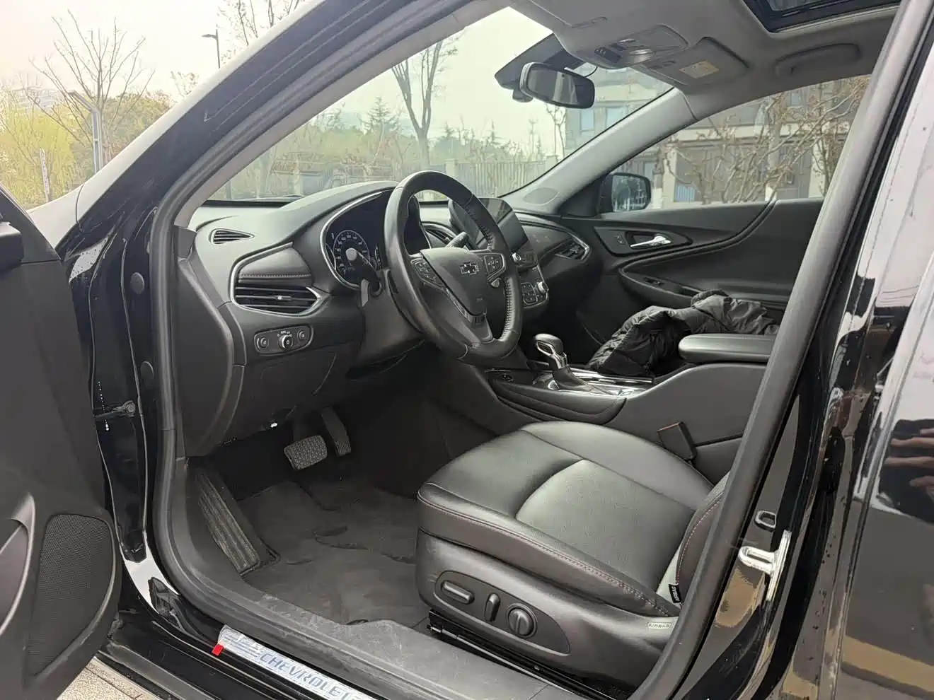 Chevrolet Malibu XL 2023 Redline 2.0T RS Connect Edition фото 10