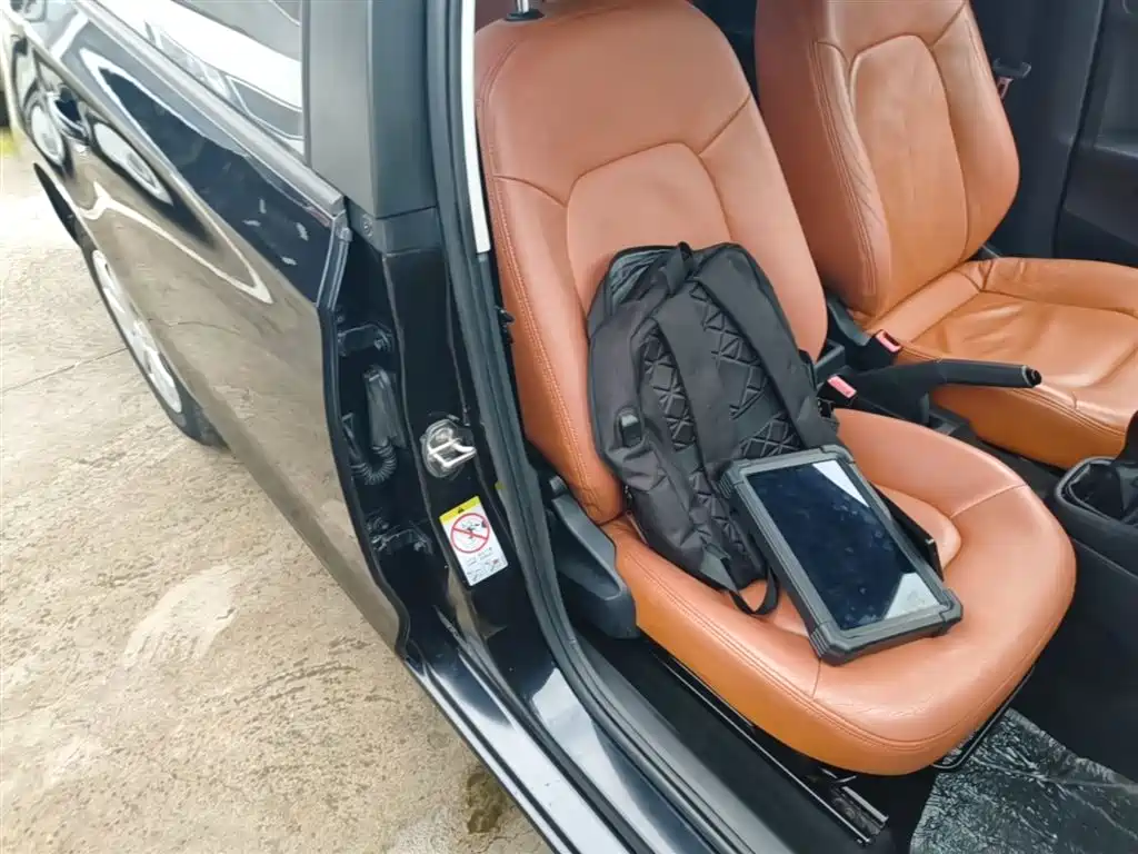 Volkswagen Santana 2015 1.4L Manual Trend Edition фото 25