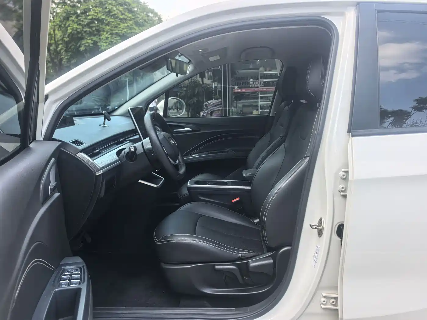 Nezha Auto Nezha V 2023 2022 Trend 400 Lite