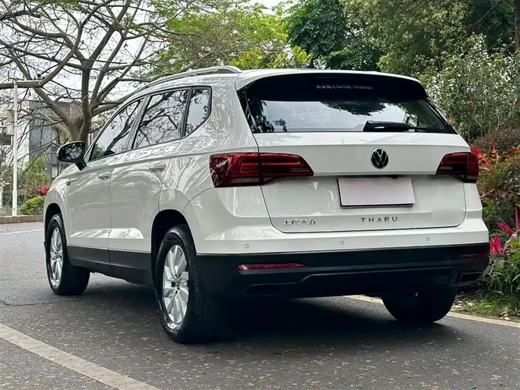 Фото 24 - Volkswagen Tharu