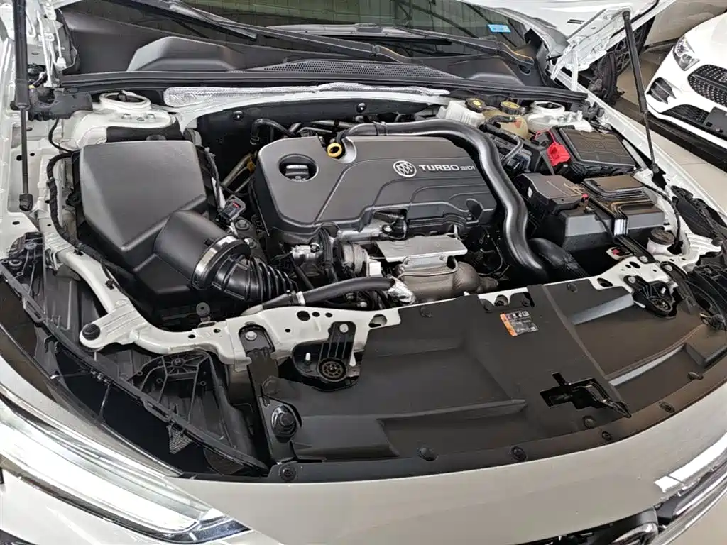 BUICK REGAL
