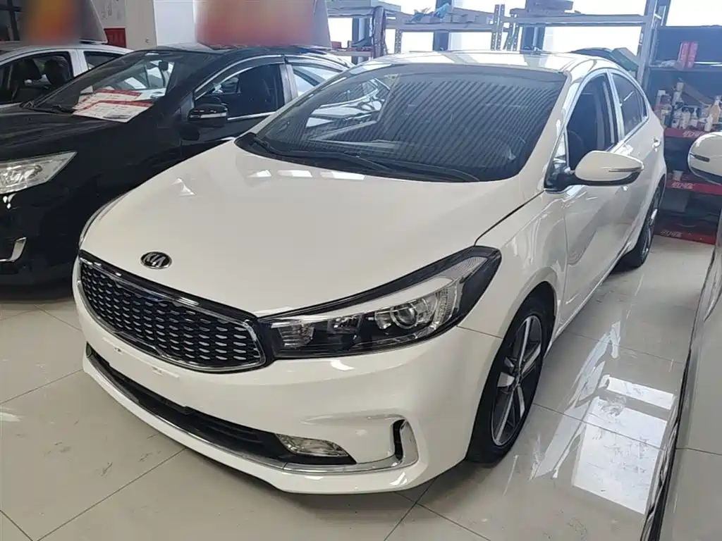 Kia K3 2017 1.6L Automatic 15th Anniversary Special GLS фото 2