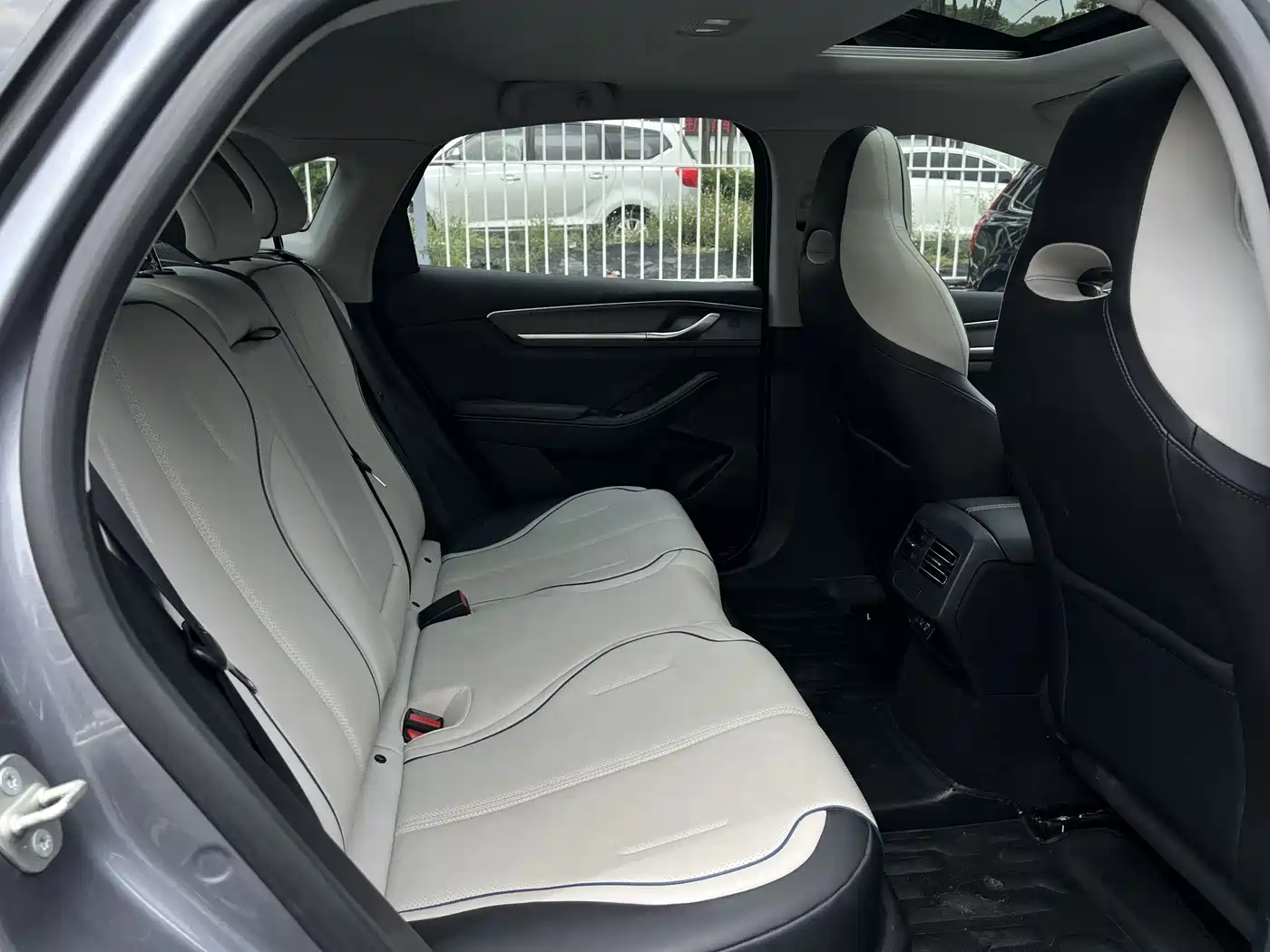 BYD Destroyer 05 2023 2023 Champion Edition DM-i 120KM Honor
