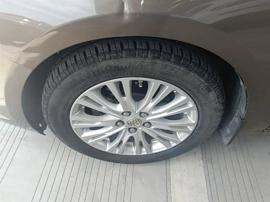 Buick Excelle 2017 15N Manual Elite фото 23