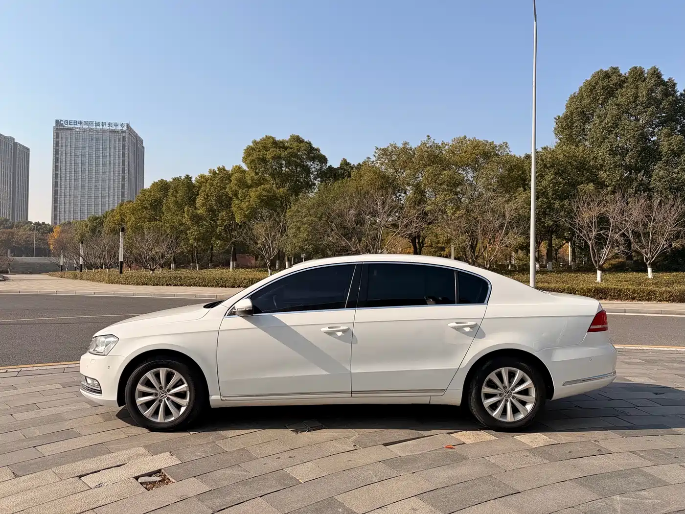 Volkswagen Magotan 2015 1.8TSI Luxury фото 6