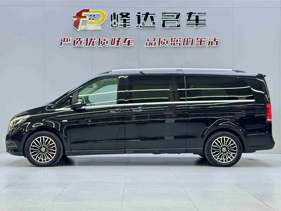 Mercedes-Benz V-Class 2018 V 260 L Premium Long Version China V фото 2