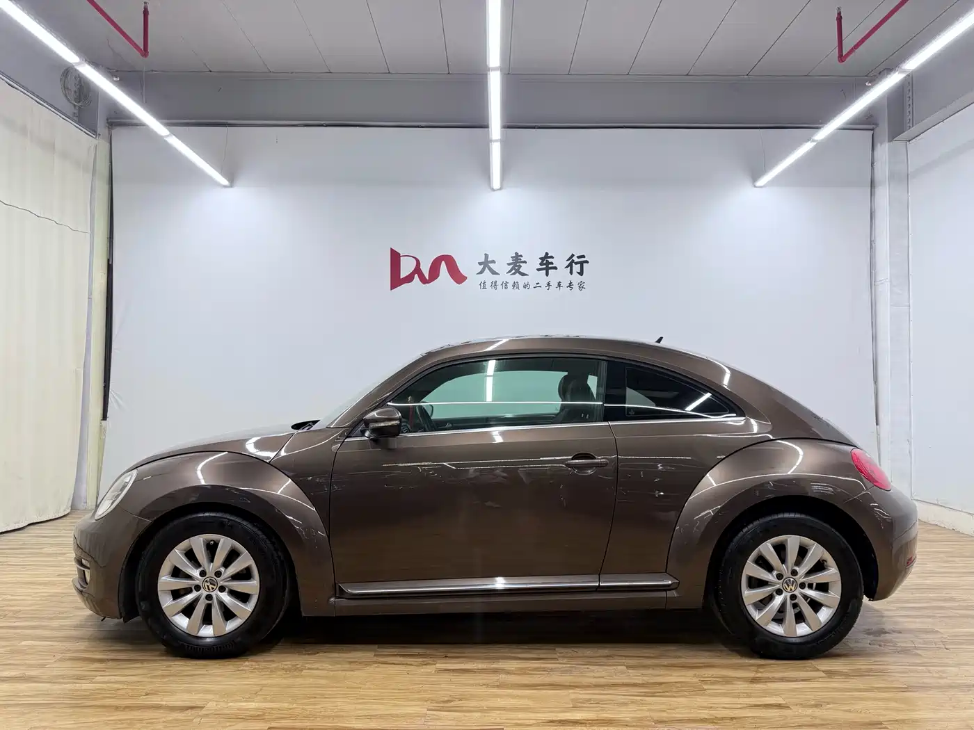 Volkswagen Beetle 2013 1.2TSI Comfort фото 4