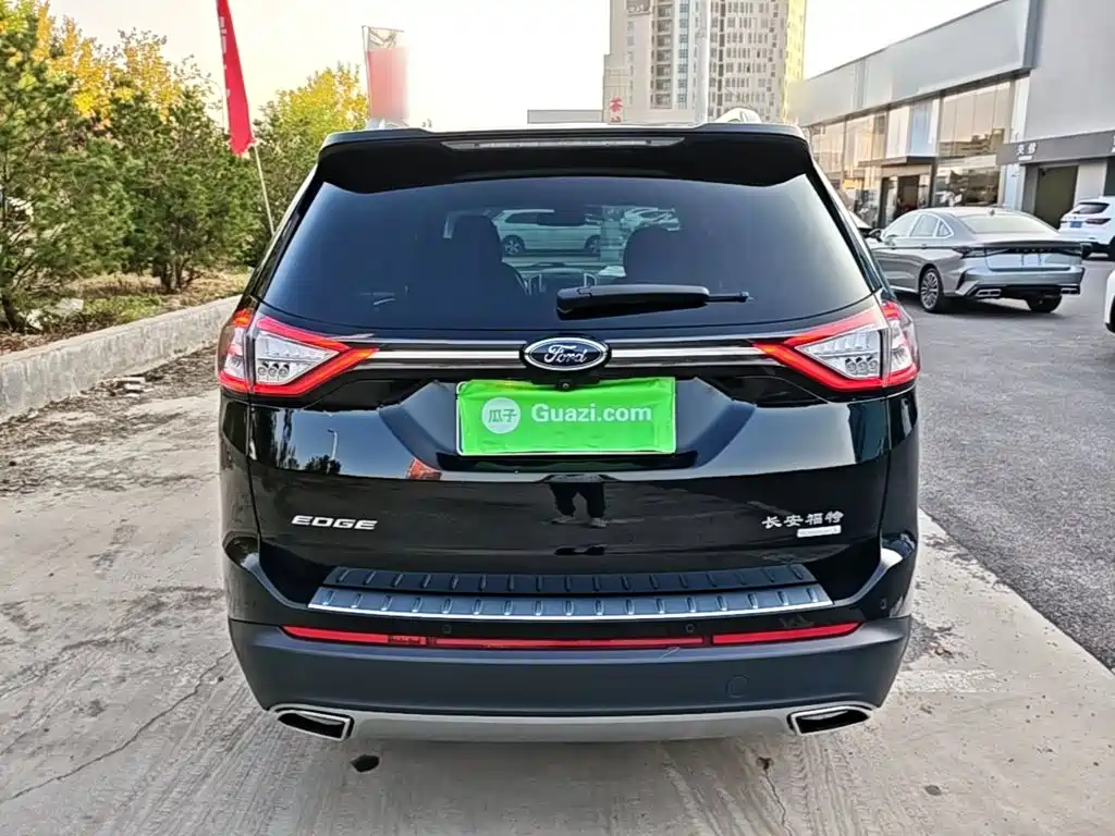 Ford Edge 2018 2016 EcoBoost 245 2WD Luxury 7-Seater
