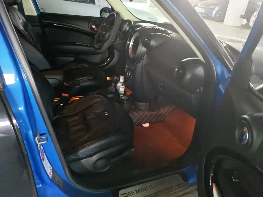 Фото 8 - MINI COUNTRYMAN