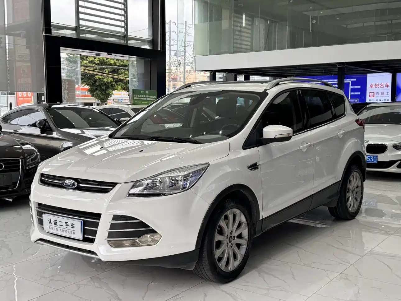 Фото 1 - Ford Kuga