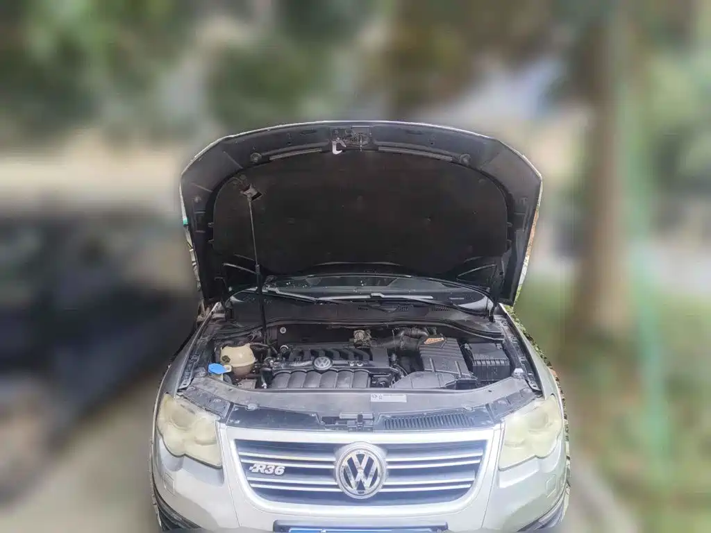 Volkswagen Passat 2011 2008 Volkswagen R36 Wagon