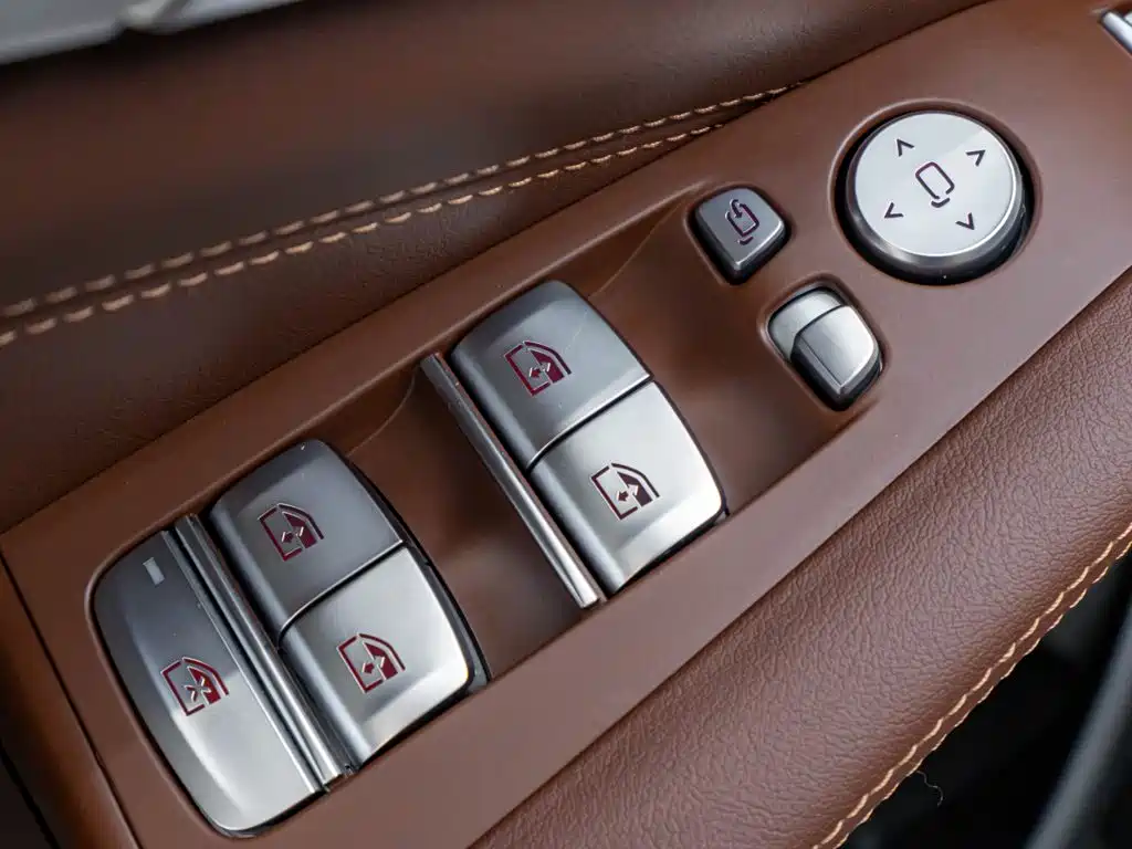 BMW X7 2024 2023 xDrive40i Leading Luxury Package