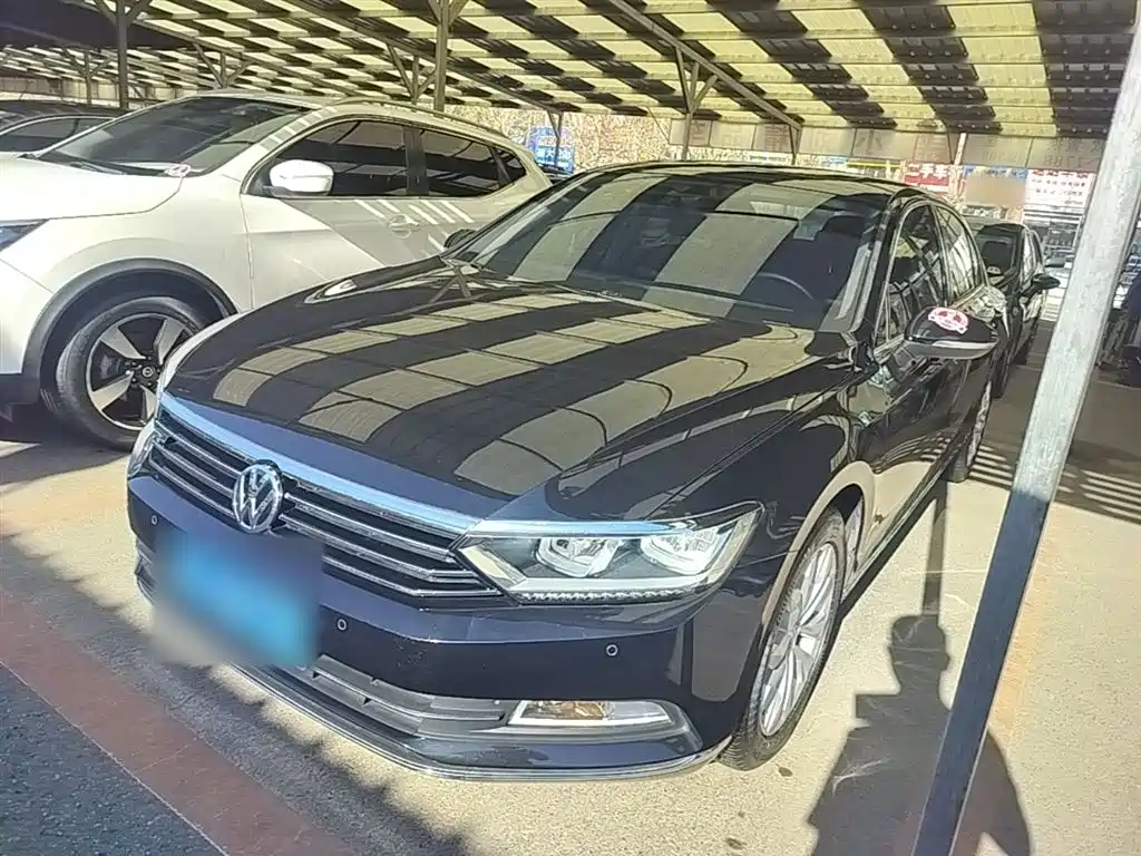 Volkswagen Magotan 2017 330TSI DSG Luxury