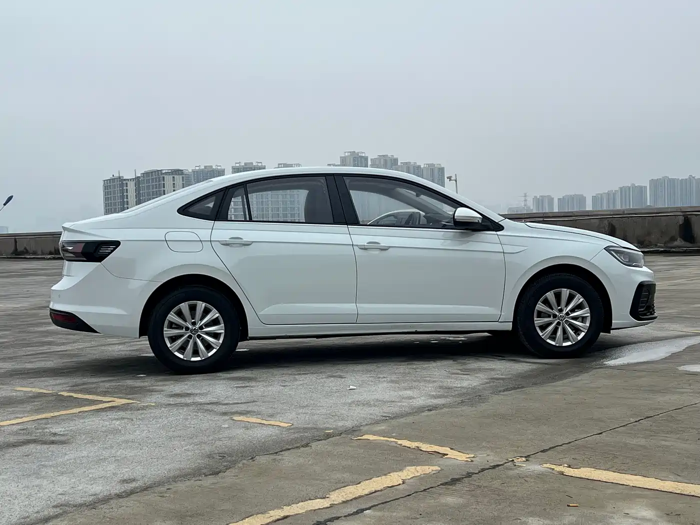 Volkswagen Lavida 2025 New Edge 1.5L Outstanding New Ease фото 16