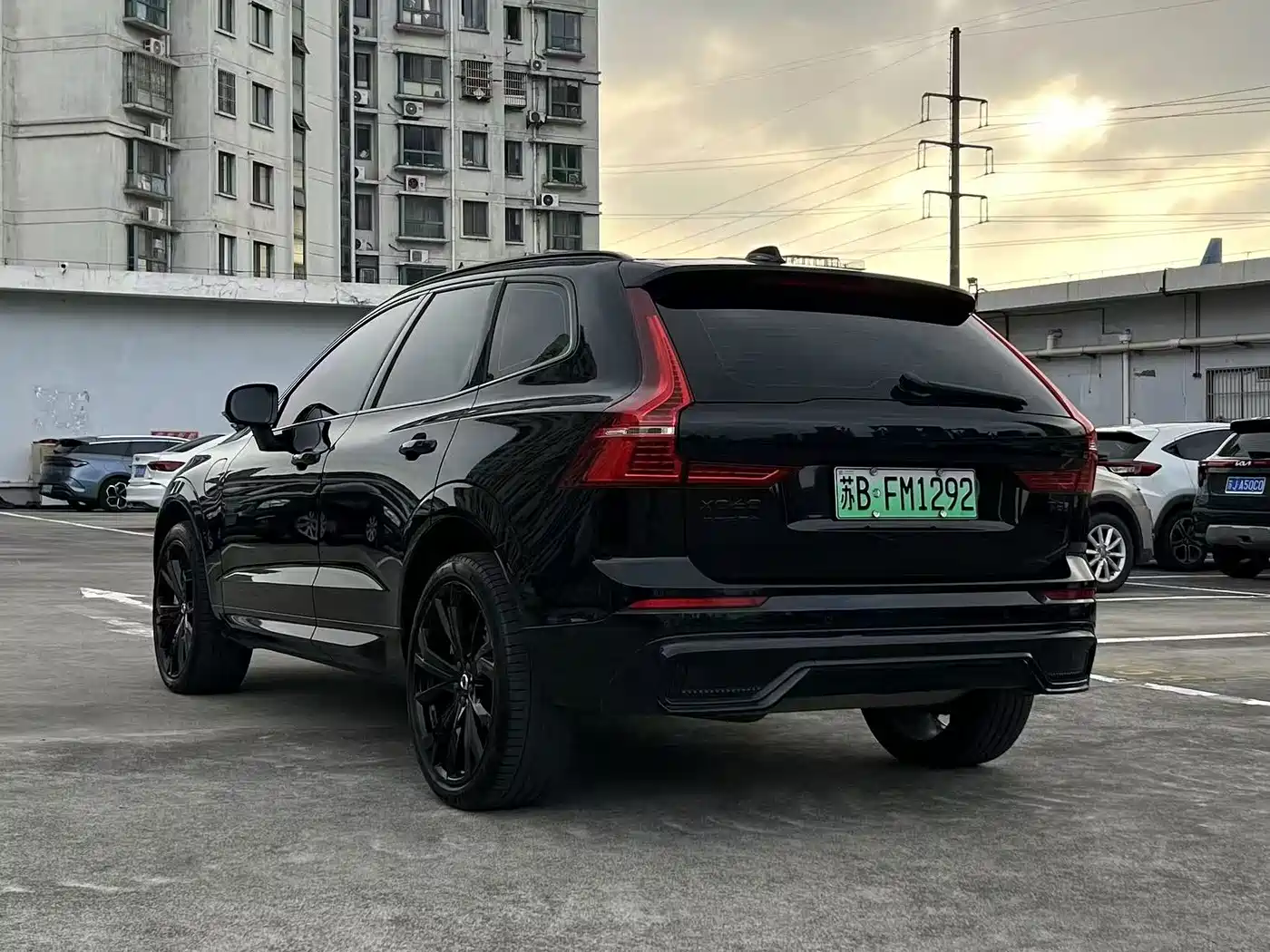 Volvo XC60 Plug-in Hybrid 2024 2024 T8 PHEV Long Range AWD Polar Night Edition