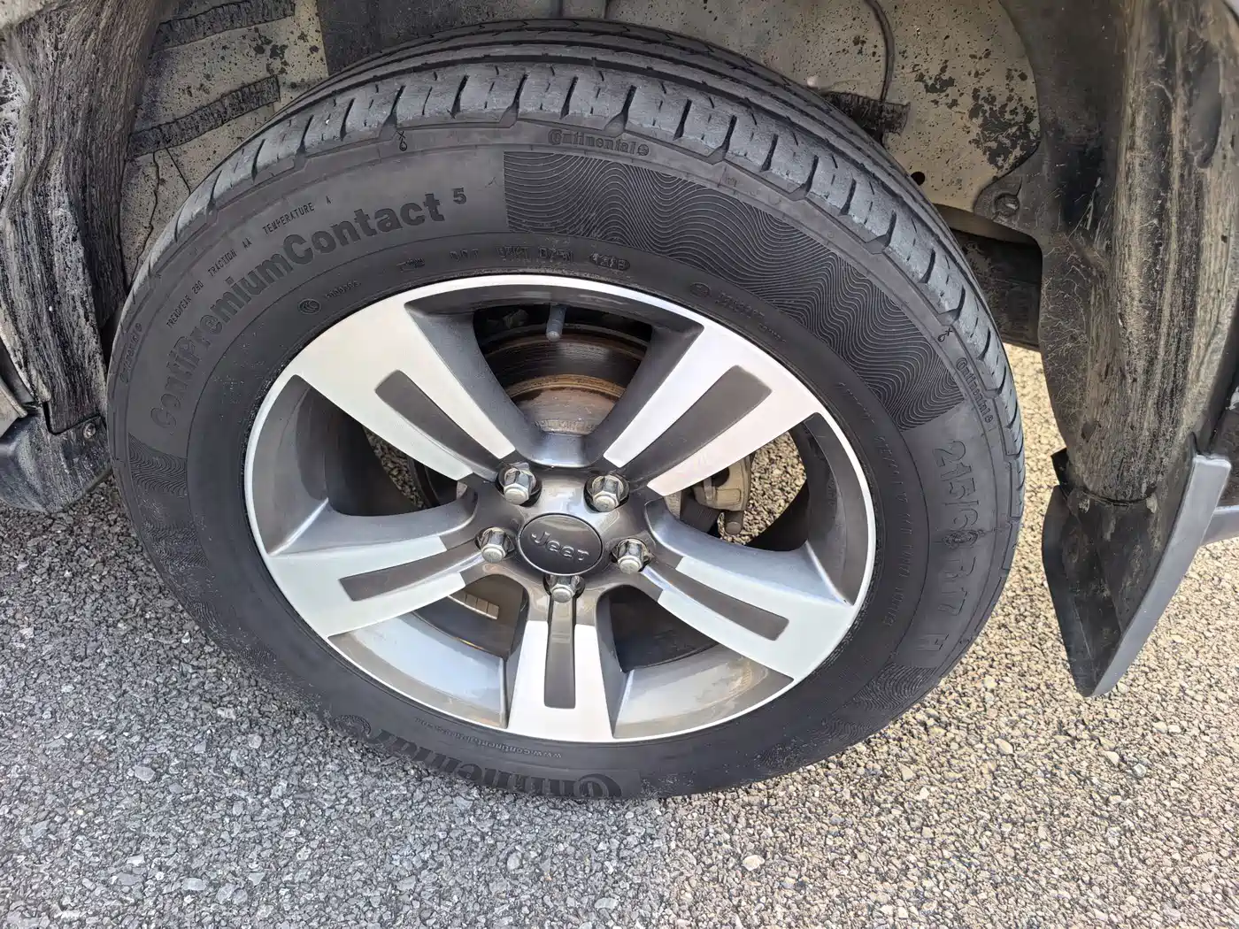 Jeep Compass (Import) 2015 2014 2.4L 4WD Serpentine Collector's Edition