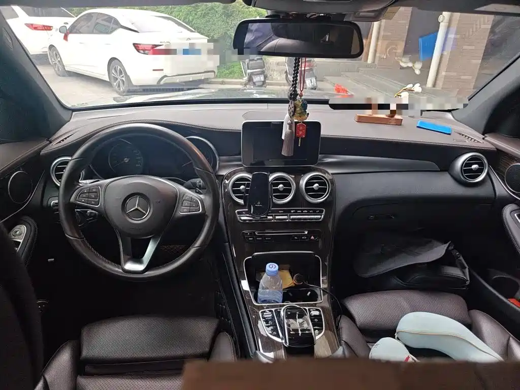Mercedes-Benz GLC 2017 GLC 260 4MATIC Dynamic фото 6